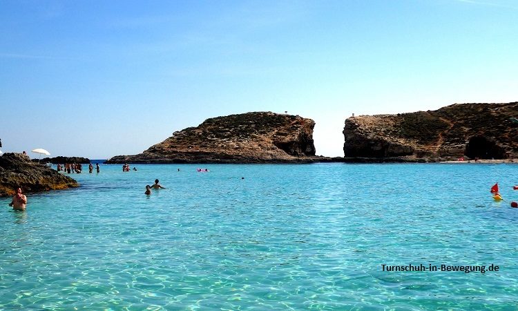 Comino Blue Lagoon Sommer Strand Malta Sonne Meer schwimmen